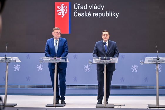 Ministr zahraničních věcí Jan Lipavský na tiskové konferenci představil podobu nového jednotného vizuálního stylu státní správy, 16. července 2025.
