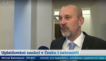 Studio ČT24: V Česku je podle posledních informací na základě sankcí stále zmrazený majetek za zhruba 10 miliard 
