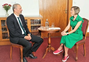 Ministr pro legislativu a předseda LRV Michal Šalomoun, ČT, Týden v politice, 10. 6. 2023