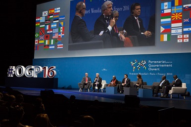 Summit OGP 2016 v Paříži