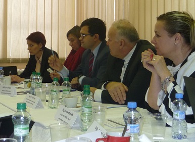 Setkání ministra Chvojky a zástupců Agentury s představiteli místních organizací sociálních služeb v Mostě
