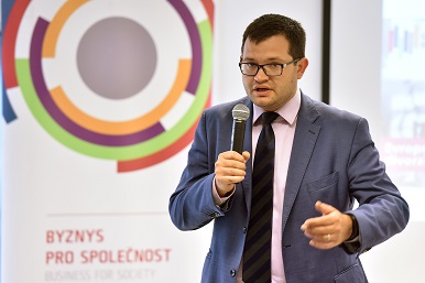 Ministr Jan Chvojka zahájil konferenci konanou při příležitosti Evropského dne diverzity
