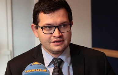 Jan Chvojka v Rádiu Impuls: Zpřísnění systému sociálních dávek se nebráním!
