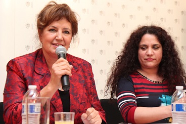 Drahomíra Miklošová a Jarmila Balážová - na konferenci ve Washingtonu