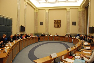 Rady vlády pro boj s korupcí řešila kontrolu financování politických stran a volebních kampaní
