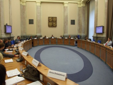 Rada vlády pro rovné příležitosti žen a mužů projednala strategii pro rovnost pohlaví v ČR