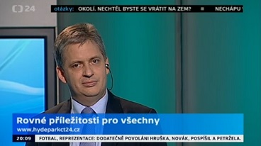 Ministr Dienstbier - v HydeParku ČT