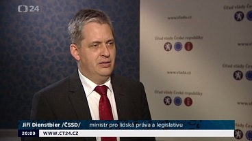 ČT 24: Jiří Dienstbier hostem pořadu ,,Týden v politice“