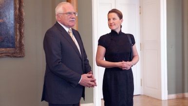 Václav Klaus přijal vicepremiérku Peake na Pražském hradě