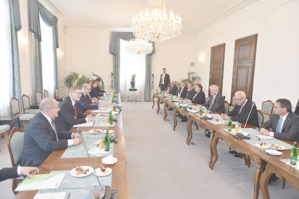 Vicepremiér Bělobrádek: Úspěšně rozvíjíme vědeckovýzkumnou spolupráci s Bavorskem 