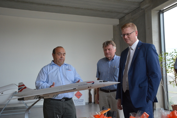 Vicepremiér Bělobrádek navštívil výzkumné a vývojové firmy v Čáslavi a v Kutné Hoře