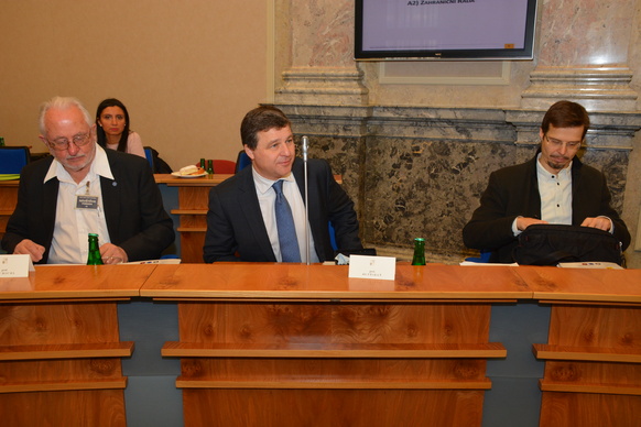 Vládní Rada pro výzkum, vývoj a inovace dnes jednala o ustavení svého nového poradního orgánu - zahraniční radě