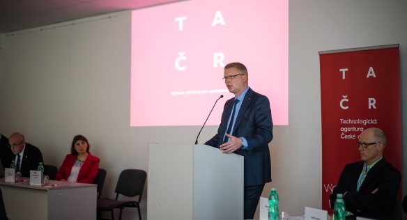 Pavel Bělobrádek na konferenci Strategické výzvy nastupující průmyslové revoluce Zdroj: Jan Tichy Photography