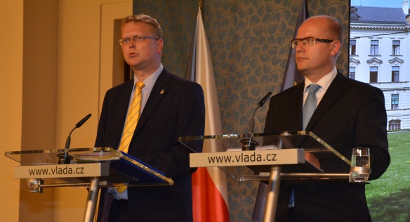 Vláda schválila jmenování devíti nových členů RVVI