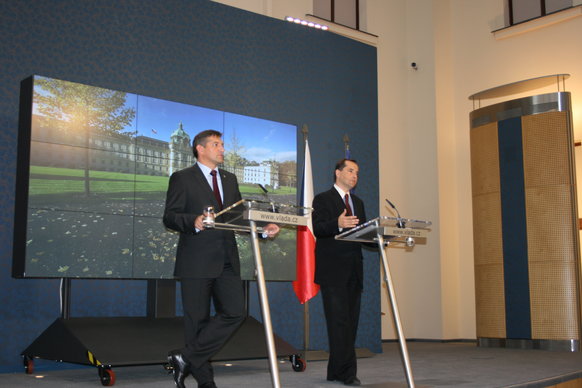 Ministr Kosova Besim Beqaj, náměstek pro evropské záležitosti Michal Sedláček