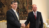 Premiér Jan Fischer a rumunský prezident Traian Basescu, 16.7.2009
