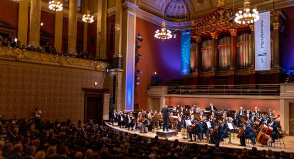 České předsednictví oficiálně zahájil slavnostní koncert