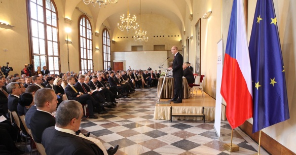 Premier Sobotka at the conference commemorating the tenth anniversary of EU membership held at the Prague Castle on 11 April 2014.