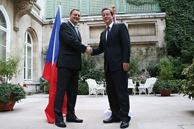 Petr Nečas, David Cameron