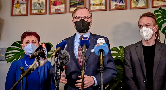 Premiér Fiala navštívil obce na jihu Moravy, které loni postihlo tornádo, 7. února 2022.