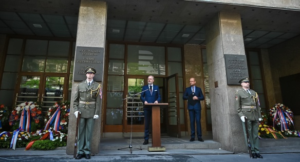 Předseda vlády Petr Fiala během pietního aktu k uctění památky obětí okupace, 21. srpna 2022.