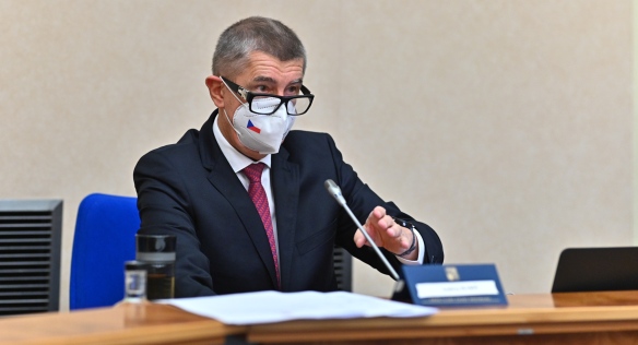 Předseda vlády Andrej Babiš během jednání vlády, 12. listopadu 2021.