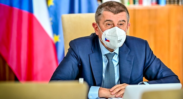 Premiér Andrej Babiš při jednání vlády, 29. března 2021.