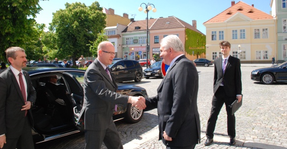 Premiér Bohuslav Sobotka v rámci svých pracovních cest do regionů navštívil 20. května 2014 město Čáslav