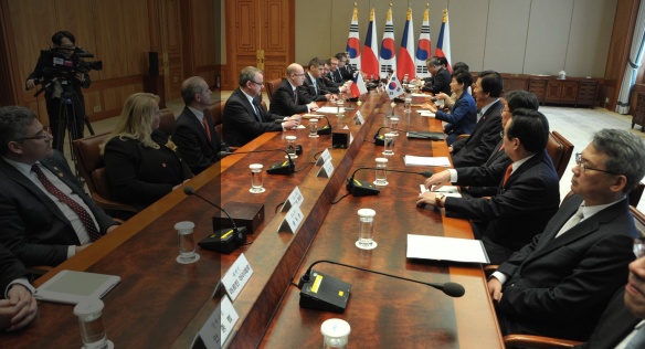 Czech Premier Sobotka Meets Korean President Park Geun-hye, 26 February 2015.
