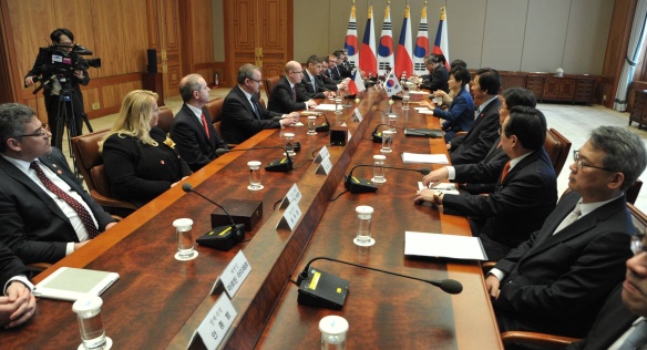 Czech Premier Sobotka Meets Korean President Park Geun-hye, 26 February 2015.