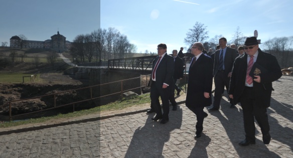 Předseda vlády ČR Bohuslav Sobotka si prohlédl po rekonstrukci hospital Kuks, 23. března 2015.