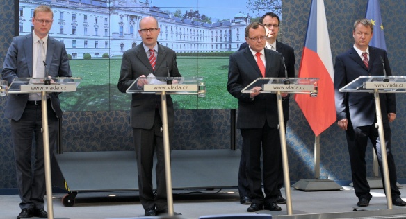 Tisková konference po jednání vlády, 28. dubna 2014.