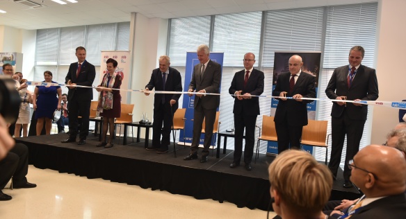 Premiér Sobotka se zúčastnil otevření budovy Českého institutu informatiky, robotiky a kybernetiky ČVUT, 2. května 2017.
