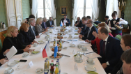 Premiér Sobotka jednal s ministerským předsedou Bavorska Seehoferem, 10. března 2016 v Mnichově.
