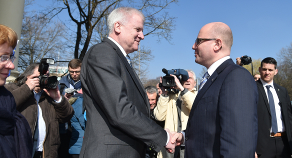 Premier Sobotka met with Bavarian Minister-President Seehofer in Munich on 10 March 2016.