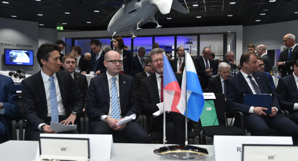 Prime Minister Sobotka debated with Czech and Bavaria business executives, 11 March 2016.