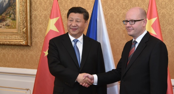 Prime Minister Bohuslav Sobotka met with President of the People’s Republic of China Xi Jinping in Prague’s Liechtenstein Palace, 29th of March 2016.