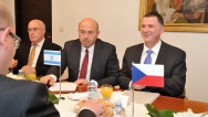 Premiér Sobotka přijal předsedu parlamentu Státu Izrael Juli–Joela Edelsteina, 10. září 2014.