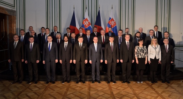 Společné zasedání vlád České a Slovenské republiky, 12. května 2015.