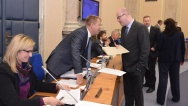 Před jednáním vlády 24. června 2015.