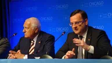 Tisková konference české delegace po summitu NATO v Chicagu, 21. května 2012
