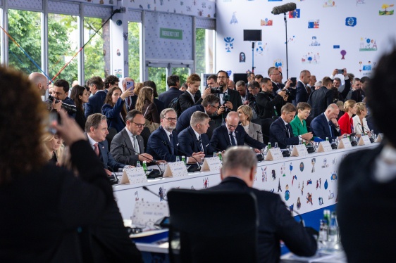 Premiér Fiala se v Tiraně zúčastnil summitu Evropského politického společenství