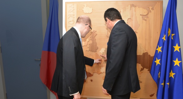 Prime Minister Sobotka meets with European Commission Deputy Chairman and Commissioner for Interinstitutional Relations and Administration, Maroš Šefčovič, 19 March 2015.