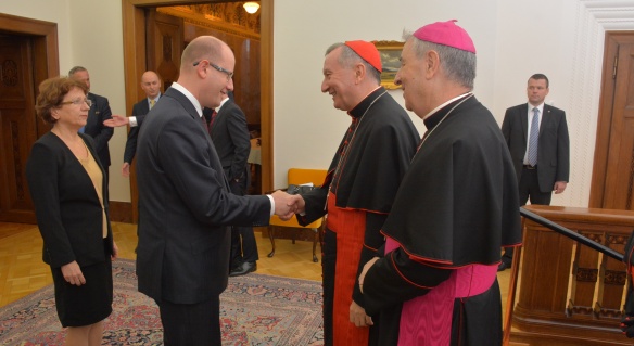 On Friday 14 November, Prime Minister Bohuslav Sobotka also received the Vatican Secretary of State, His Eminence Cardinal Pietro Parolin.