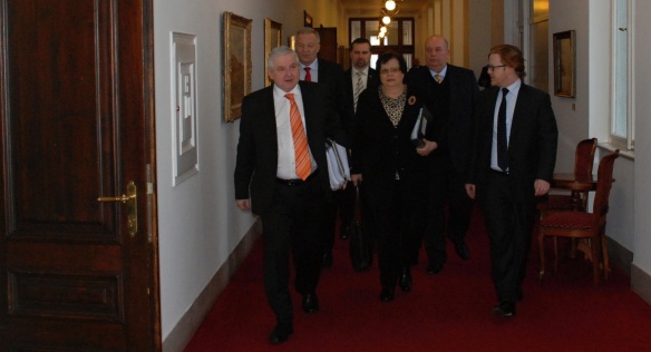 Kabinet Jiřího Rusnoka se sešel na jednání 22. ledna 2014.