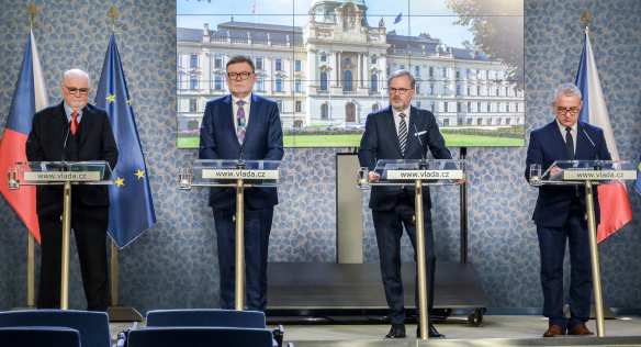 Tisková konference po konci jednání tripartity, 15. května 2023.