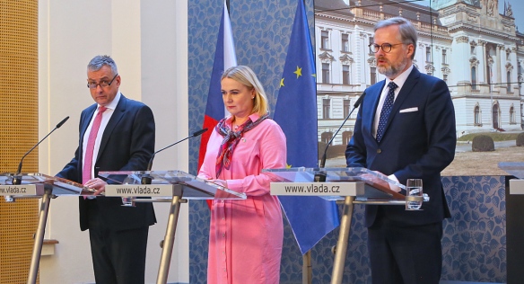 Tisková konference po mimořádném jednání vlády, 27. února 2022.