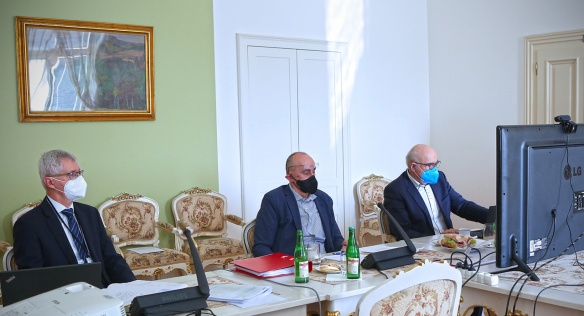 Rada vlády chce navýšit rozpočet na vědu na rok 2022, 26. března 2021.