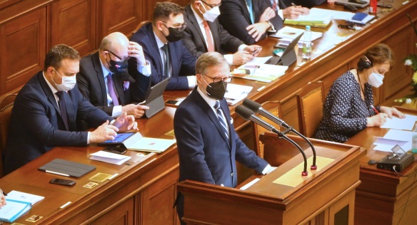 Premiér Petr Fiala v projevu před Poslaneckou sněmovnou představil hlavní priority své vlády, 12. ledna 2022.