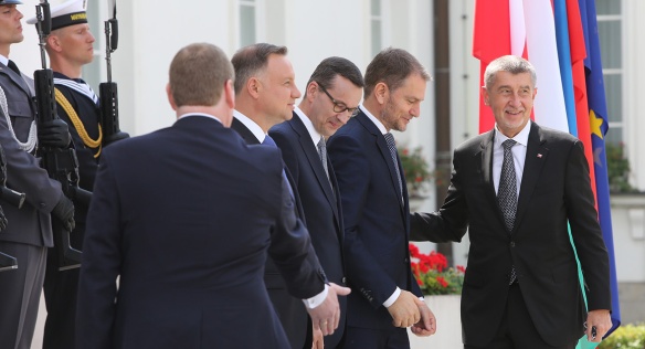 Premiéři zemí Visegrádské skupiny se sešli ve Varšavě u příležitosti polského převzetí předsednictví V4, 3. července 2020.